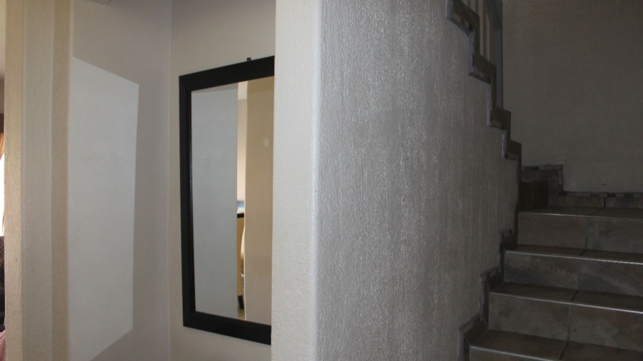 2 Bedroom Property for Sale in Miederpark North West